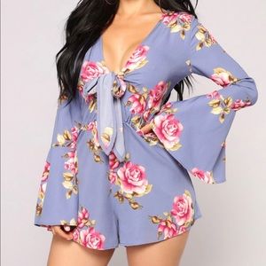 ( Traded ) Hold on to love floral romper